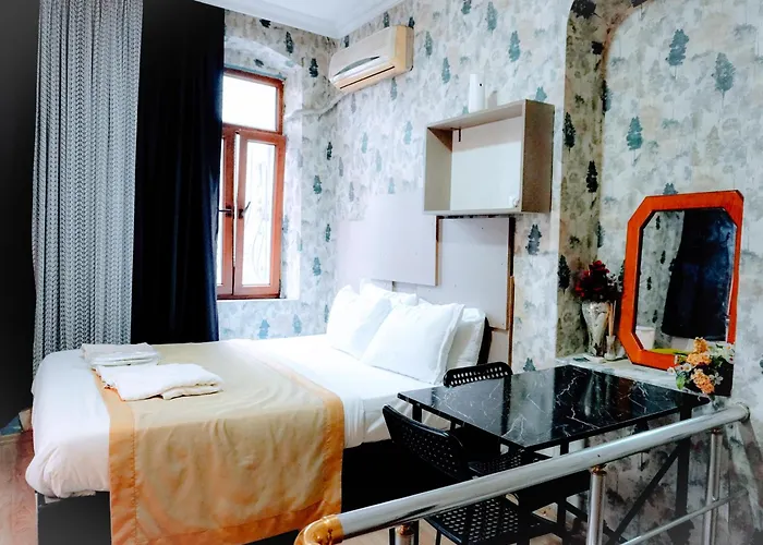 Ease * Κωνσταντινούπολη